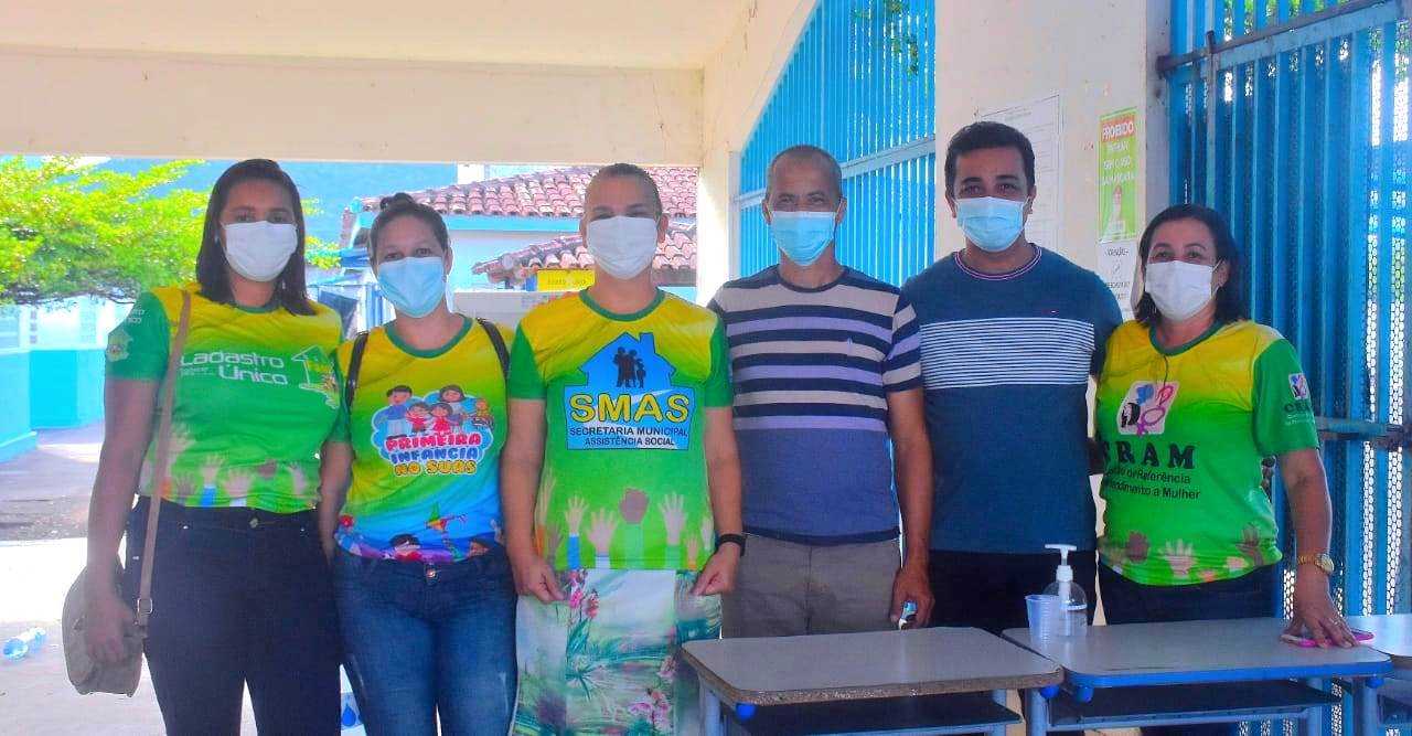 Camacã: Prefeito Paulo do Gás acompanha entrega de donativos as famílias atingidas pelas chuvas